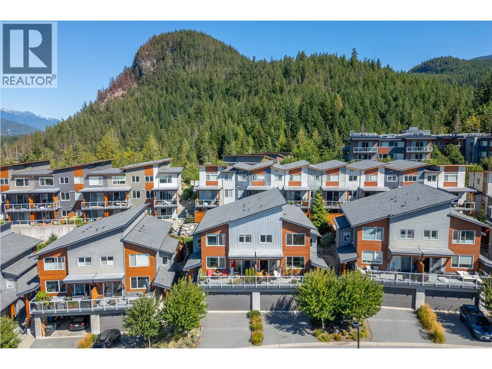 41314 HORIZON DRIVE, Squamish