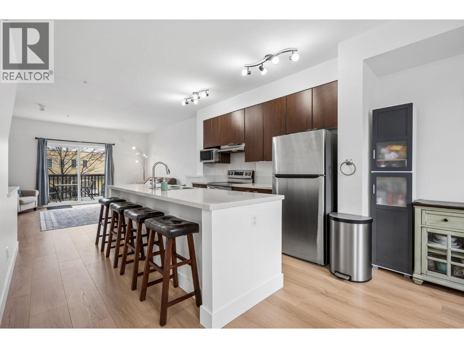 38 19572 FRASER WAY — photo 14
