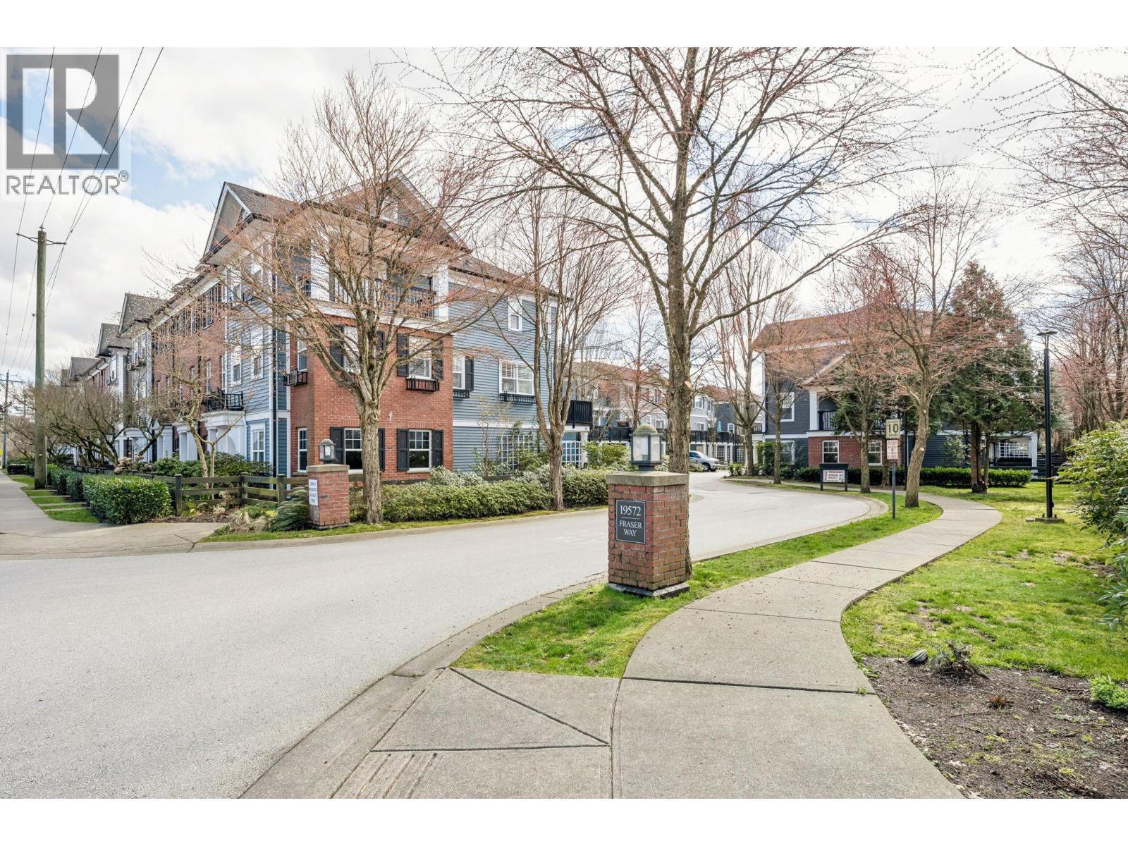 38 19572 FRASER Way - photo 2