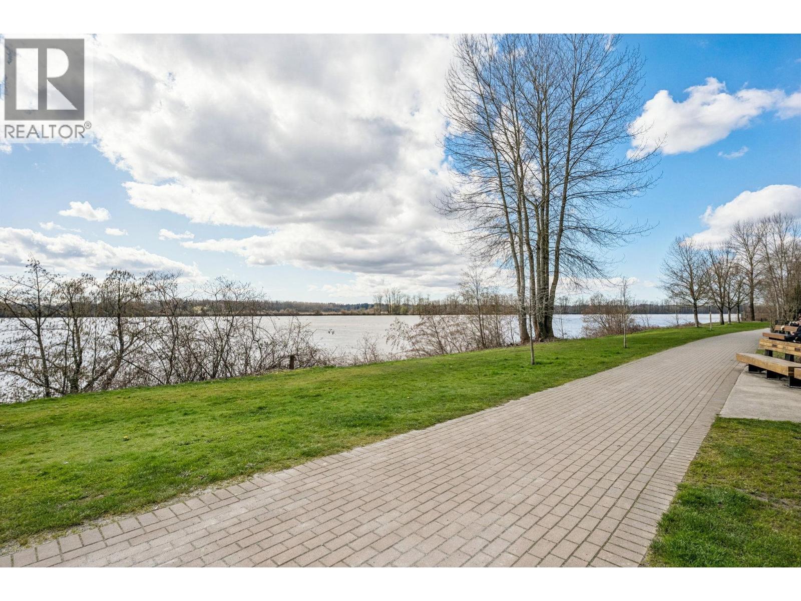 38 19572 FRASER WAY — photo 39