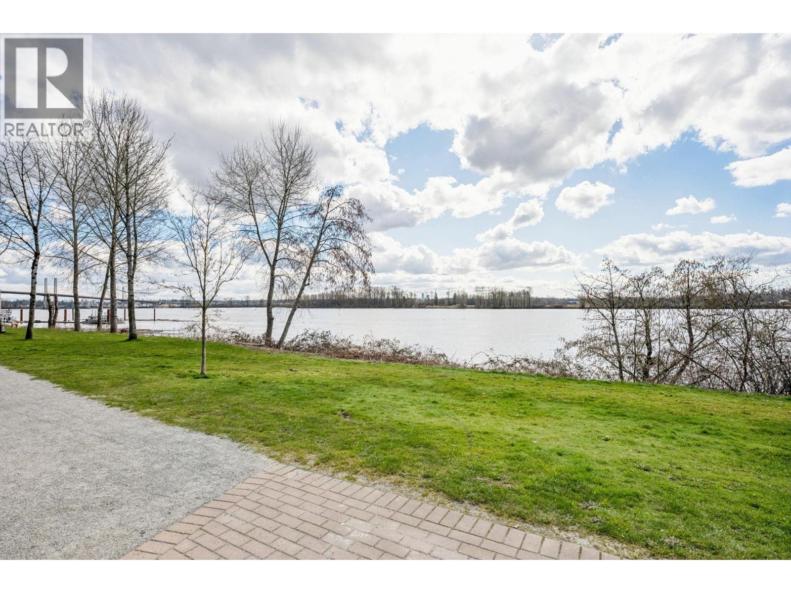 38 19572 FRASER WAY — photo 40