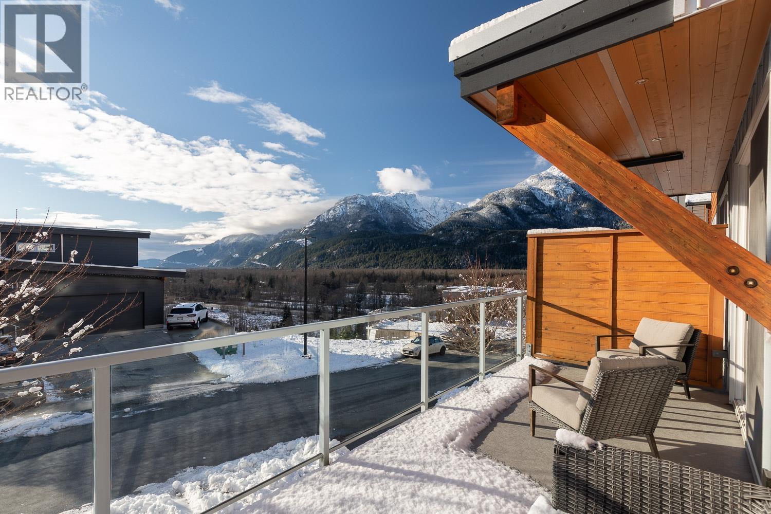 41324 HORIZON DRIVE, Squamish