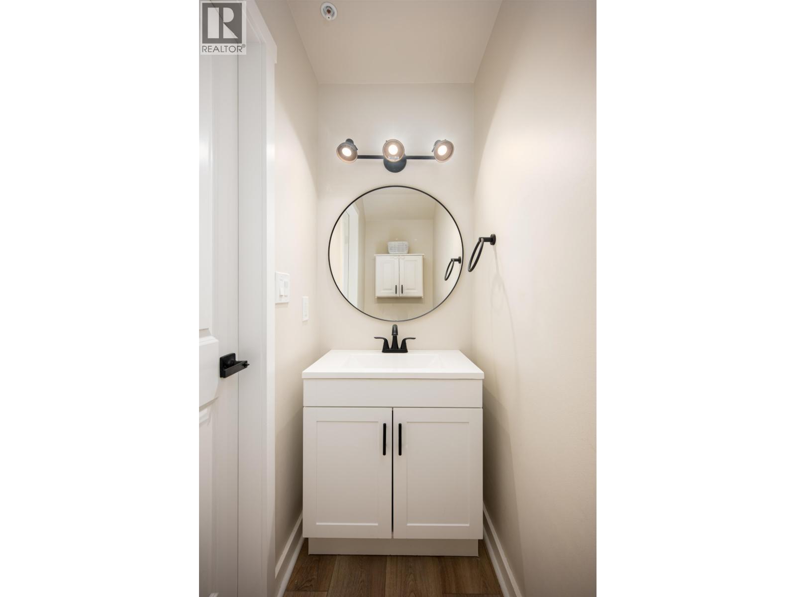 225 18 JACK MAHONY PLACE, New Westminster