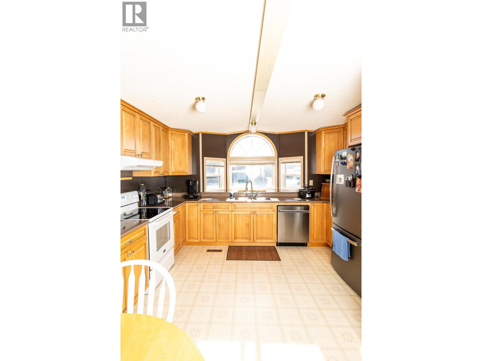 #6-4305 LAKELSE Avenue, Terrace