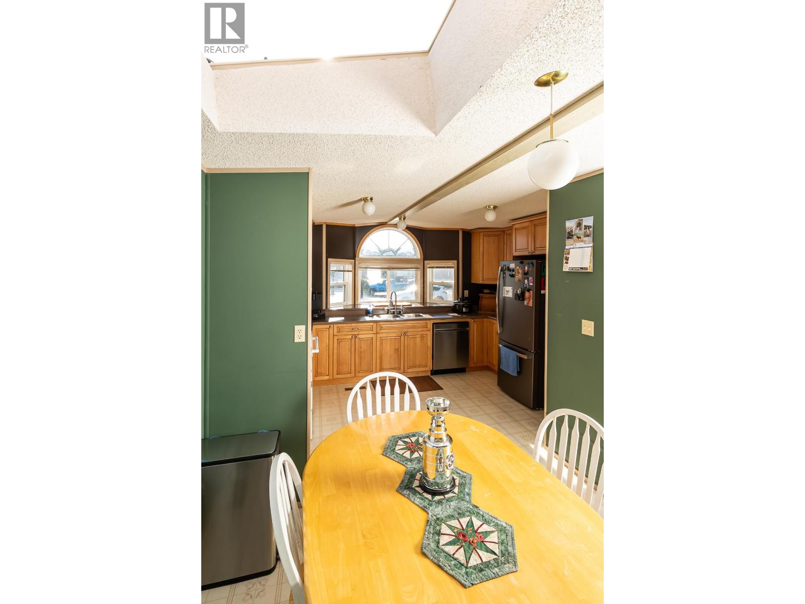 #6-4305 LAKELSE Avenue, Terrace
