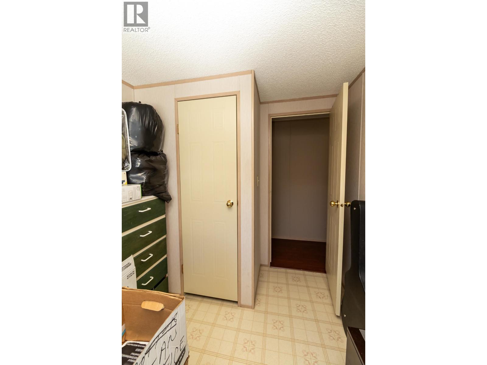 #6-4305 LAKELSE Avenue, Terrace