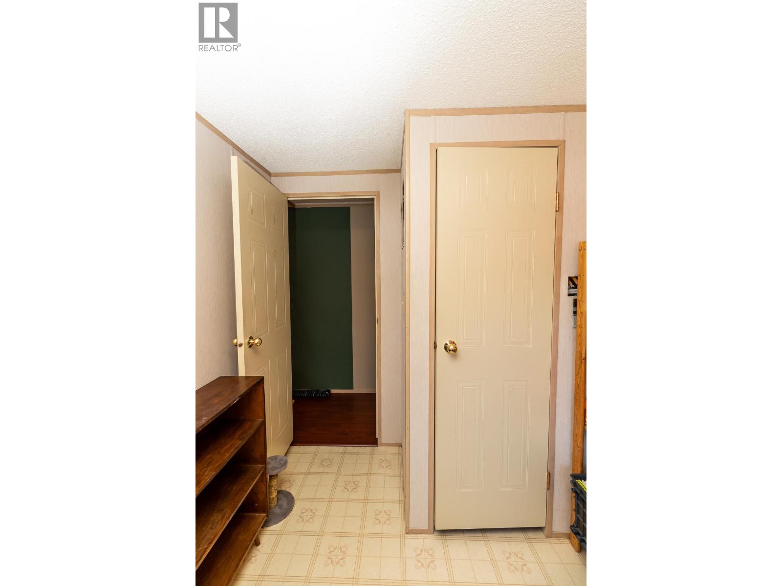 #6-4305 LAKELSE Avenue, Terrace