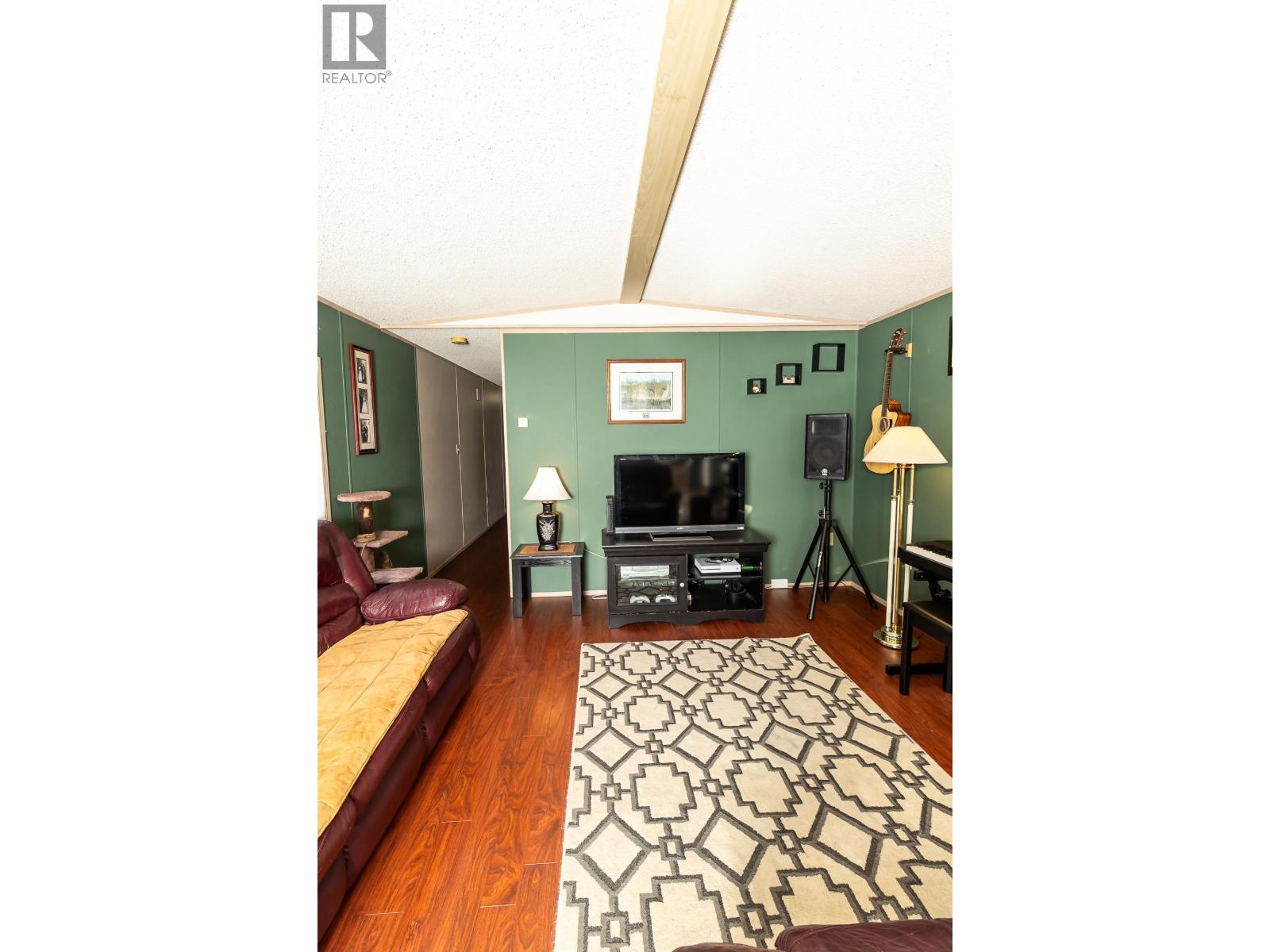 #6-4305 LAKELSE Avenue, Terrace