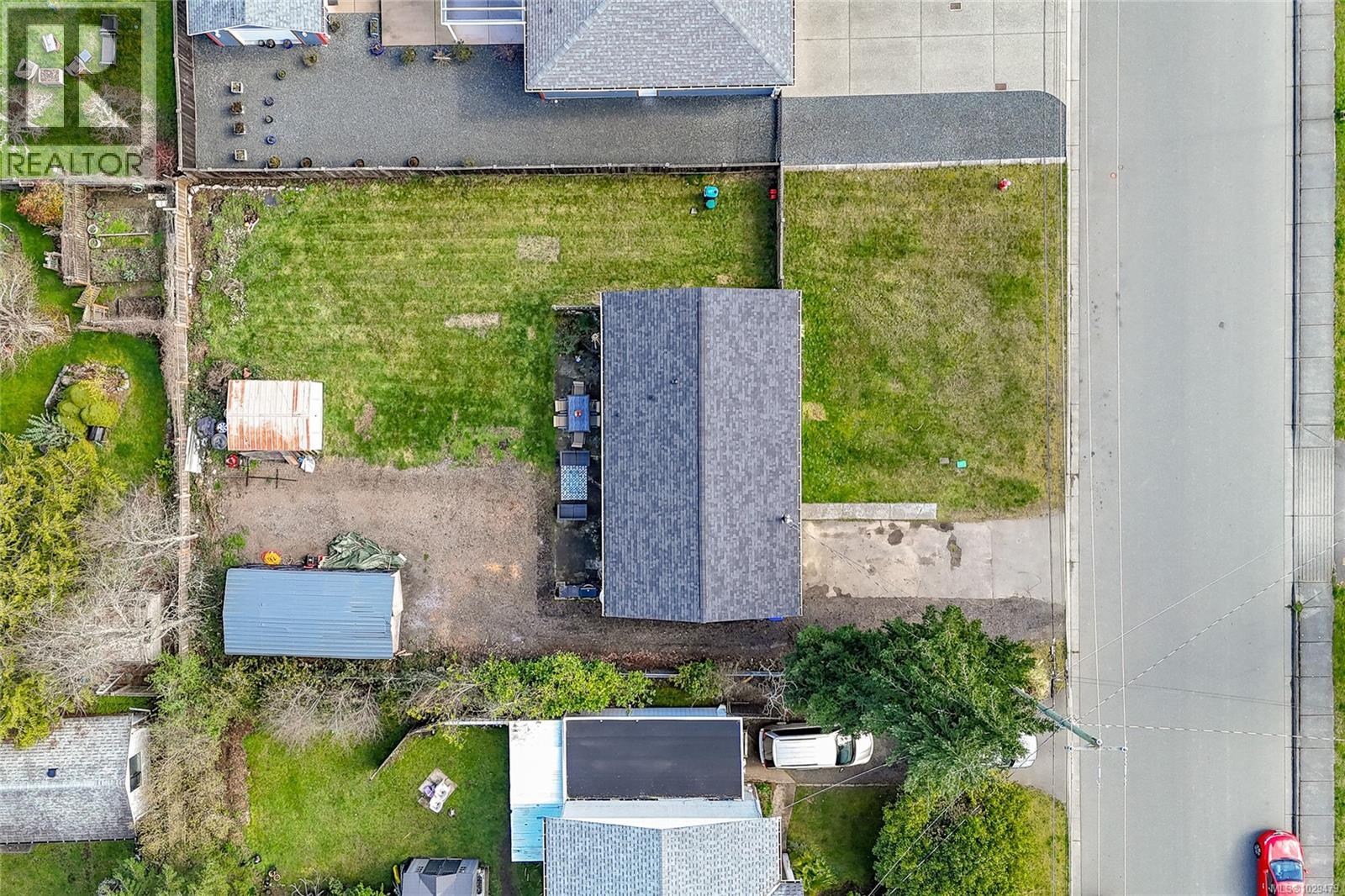 125 STANFORD AVE W - 31