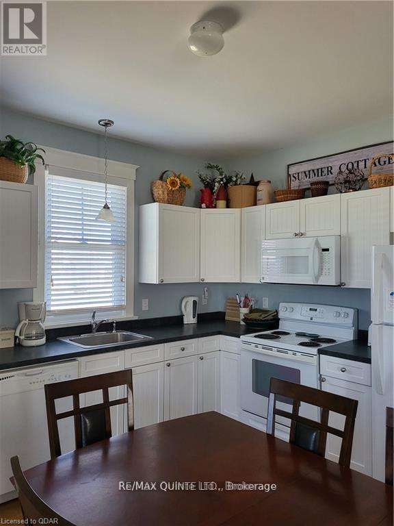 #34 27 BUTTERNUT LANE - 10