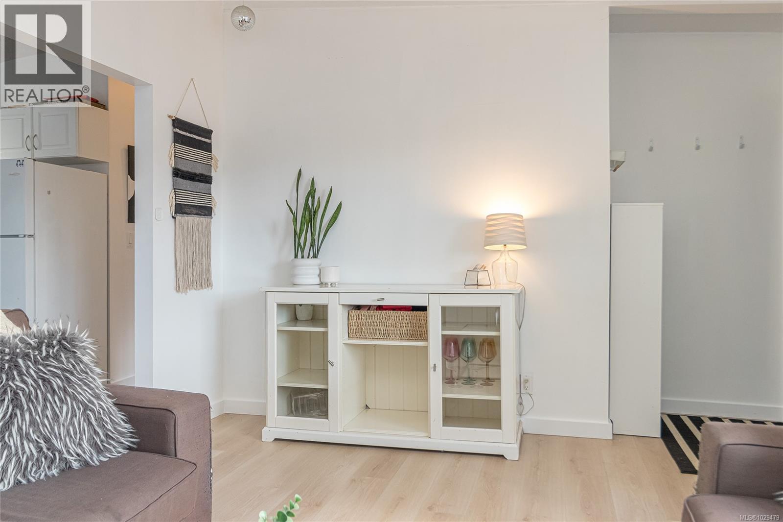 125 STANFORD AVE W - 16