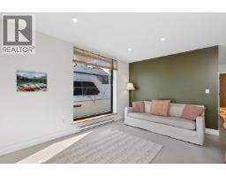 4345 W River Road, Ladner, BC V4K1R9 Photo 11