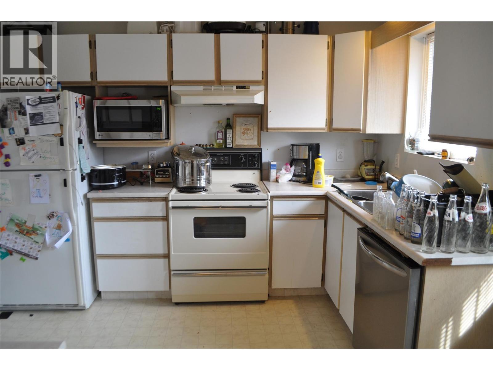 #5 407 BAIRD AVENUE - 10