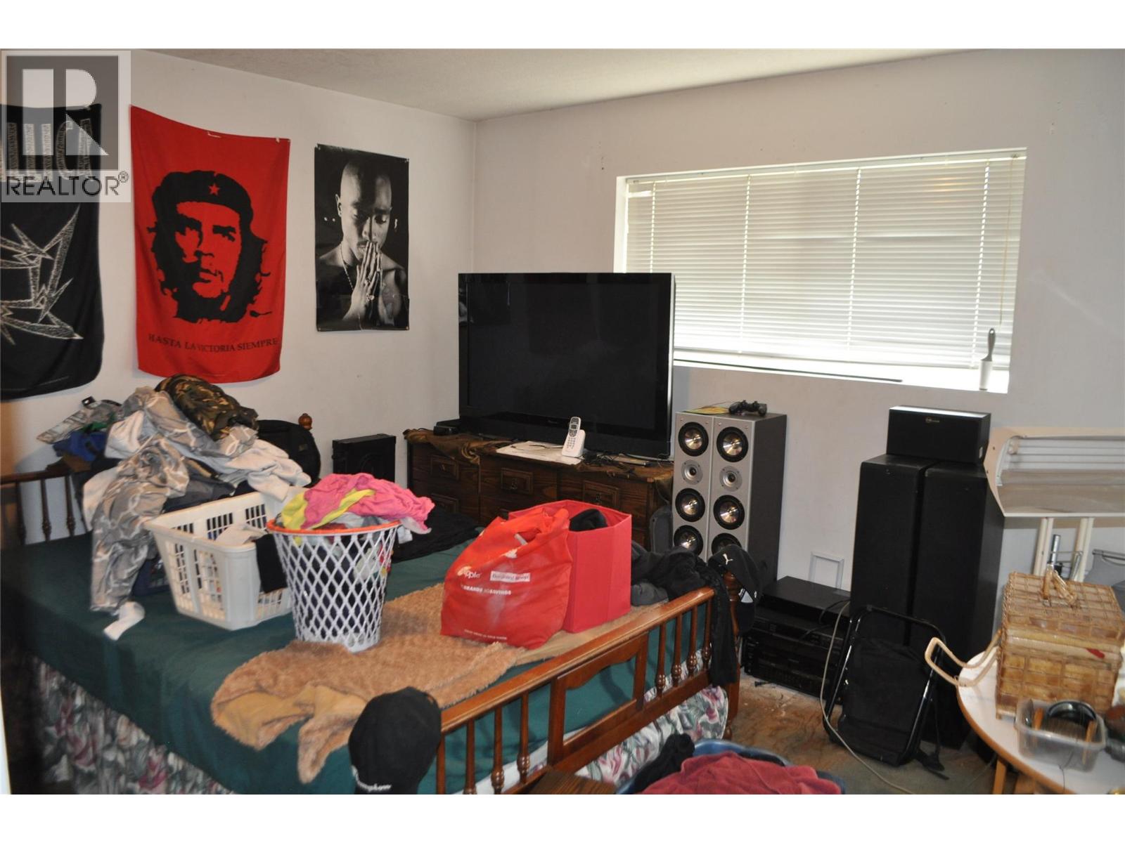 #5 407 BAIRD AVENUE - 15