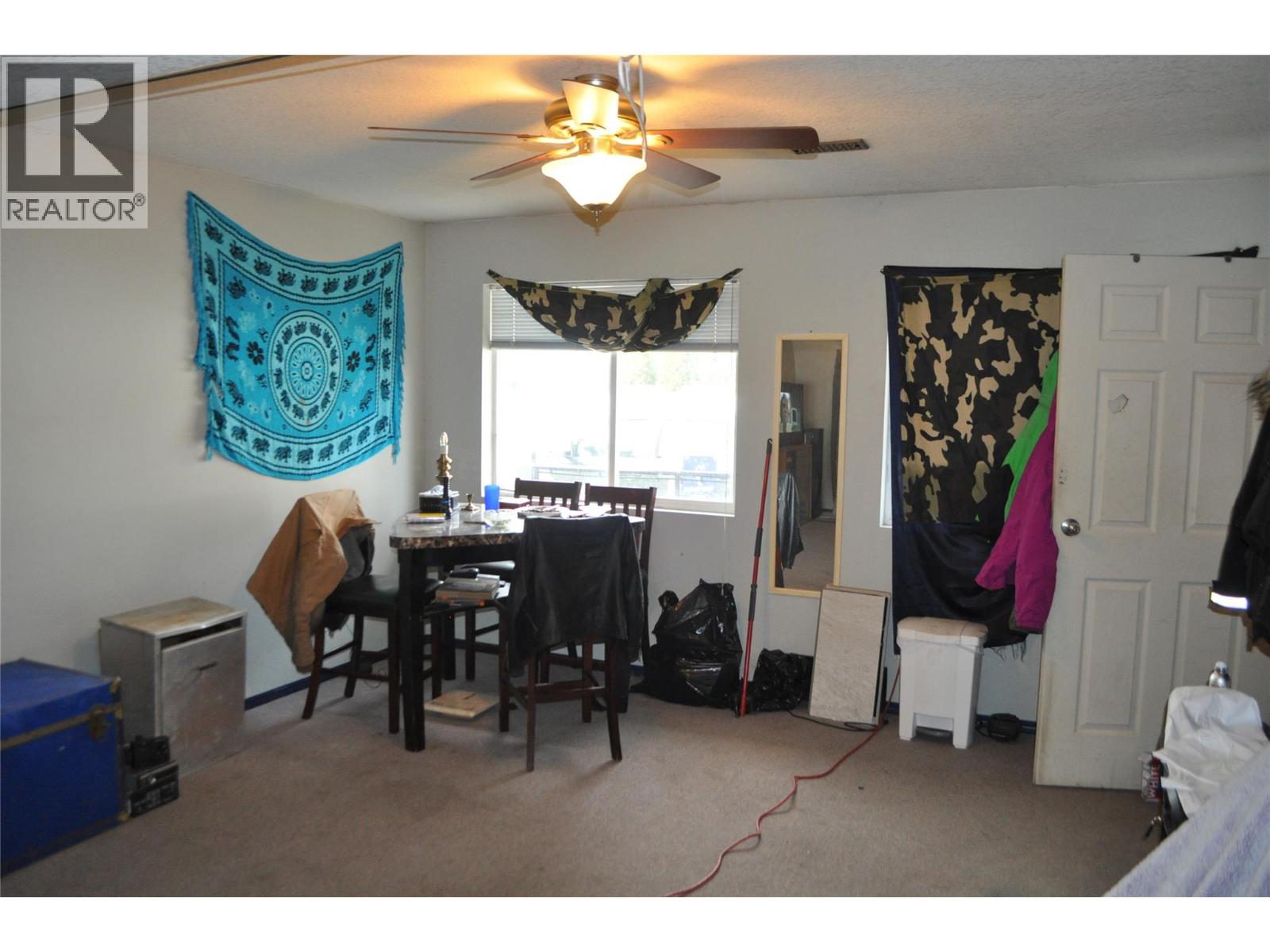 #5 407 BAIRD AVENUE - 19