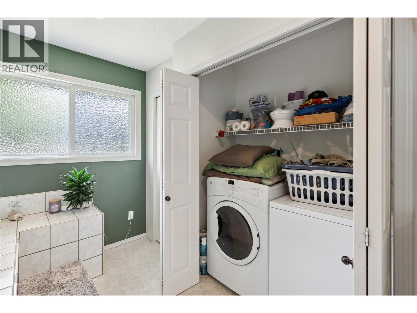  2861 5 Avenue Southeast, Salmon Arm