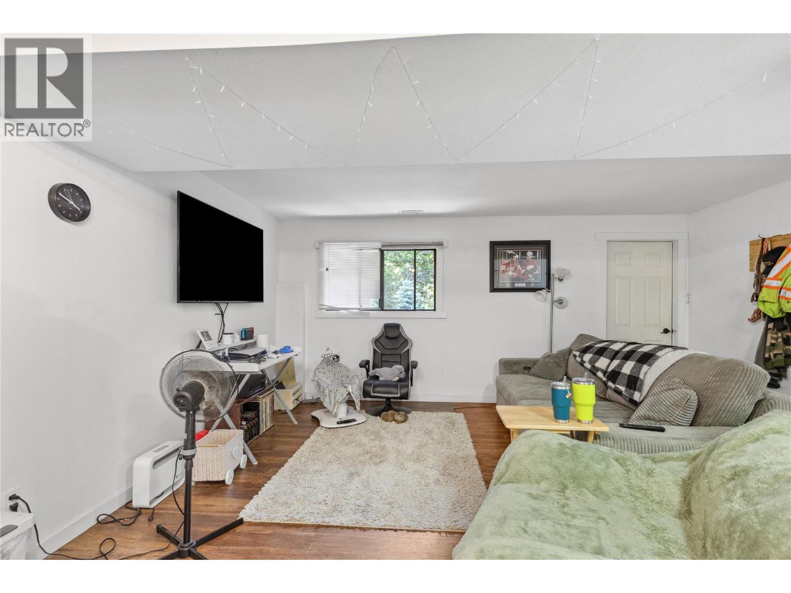  2861 5 Avenue Southeast, Salmon Arm