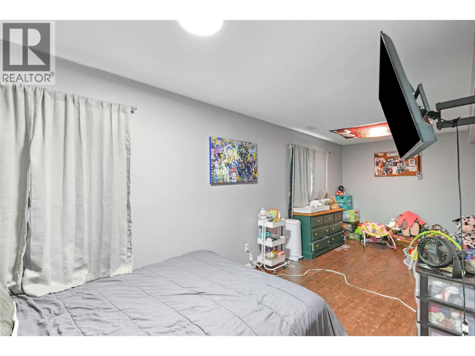  2861 5 Avenue Southeast, Salmon Arm