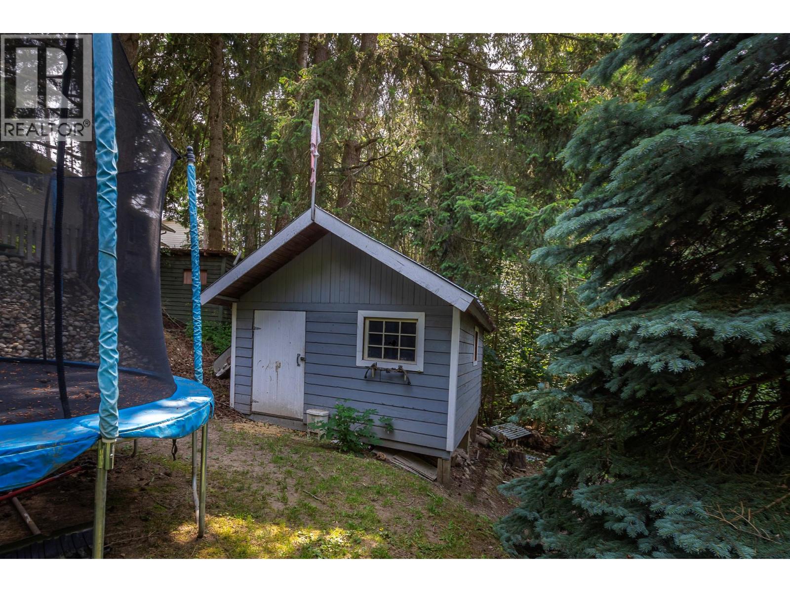  2861 5 Avenue Southeast, Salmon Arm