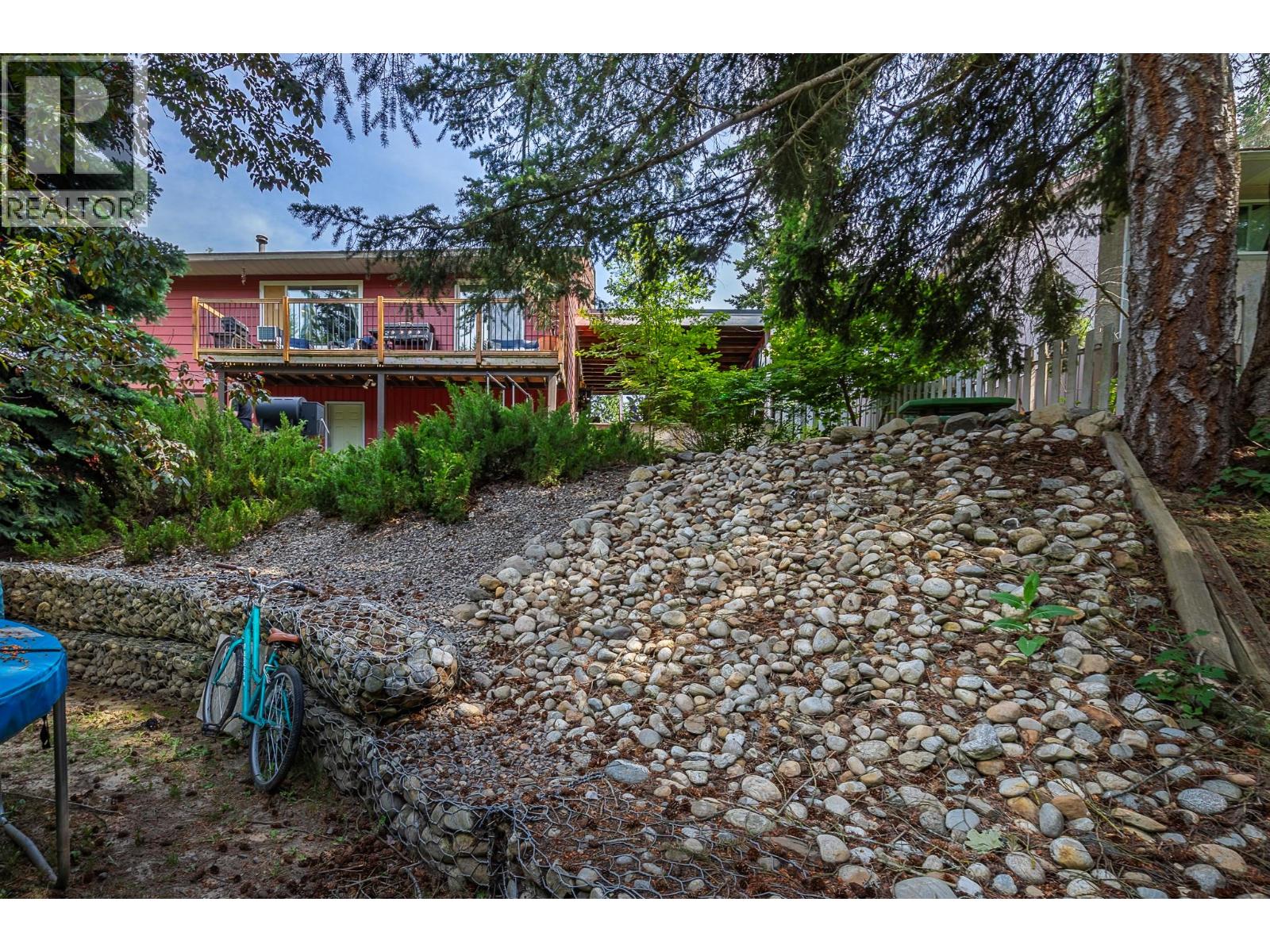  2861 5 Avenue Southeast, Salmon Arm