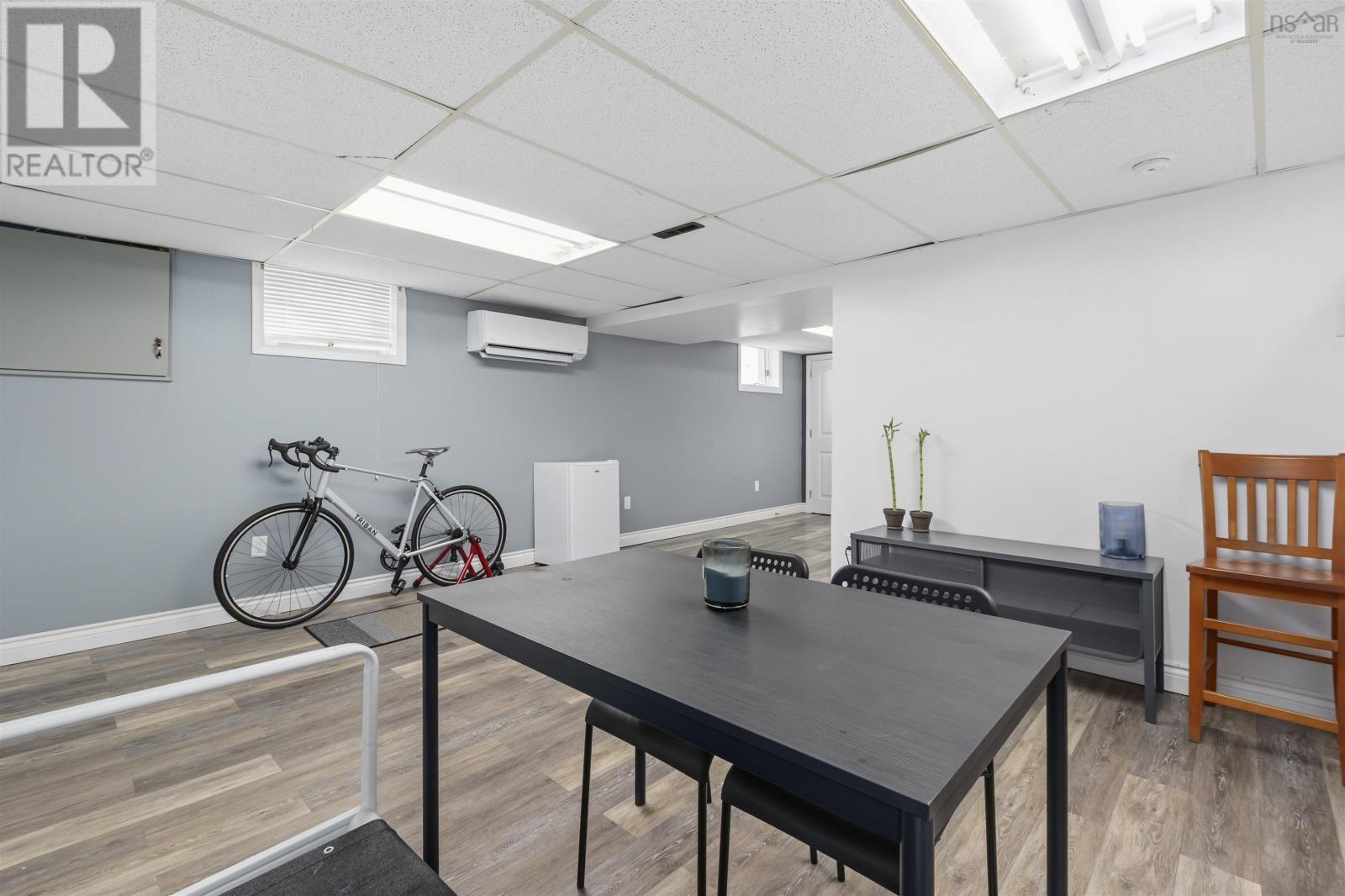 Property 6 of 30 of 9 Lillian Drive