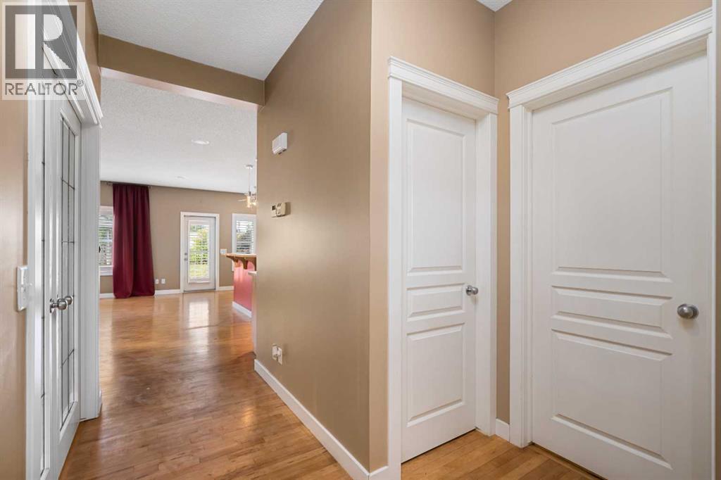 Single Family House for Sale in  New Brighton Manor SE New Brighton Calgary 