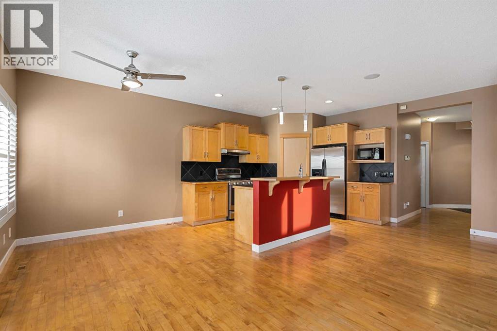 Single Family House for Sale in  New Brighton Manor SE New Brighton Calgary 