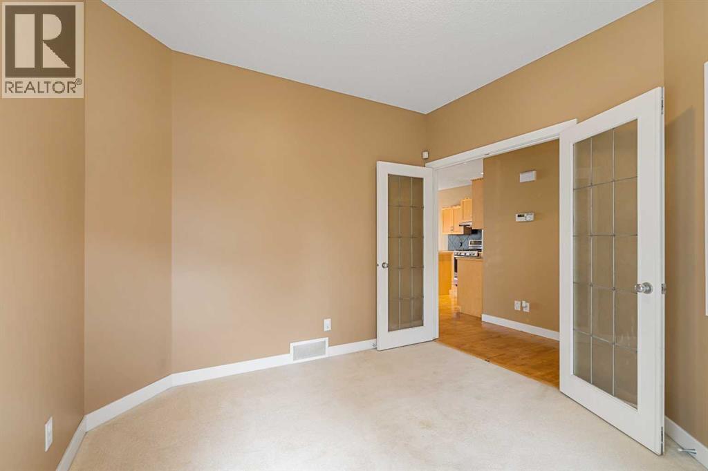 Single Family House for Sale in  New Brighton Manor SE New Brighton Calgary 