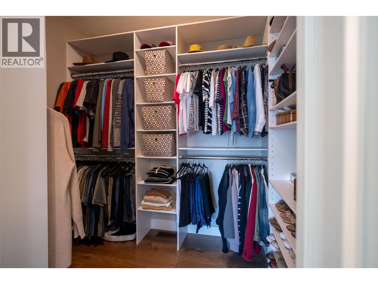 132 CROWN CRESCENT - 39