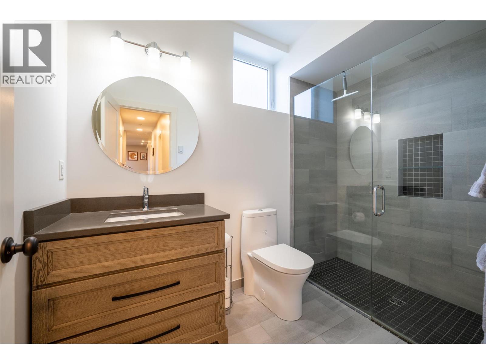 132 Crown Crescent - 60