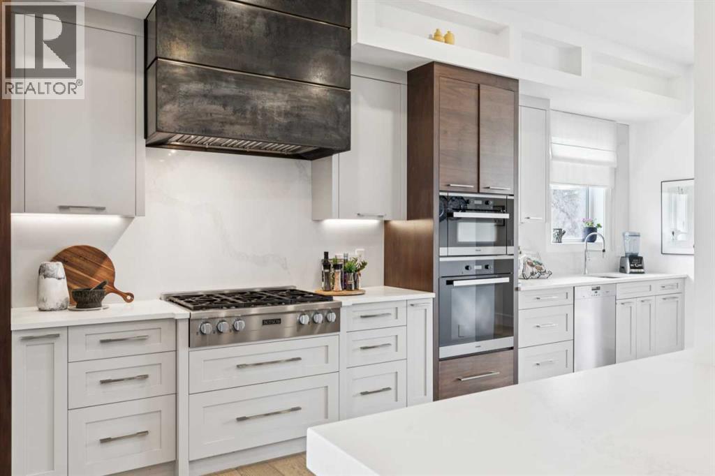 Single Family House for Sale in  Crescent Boulevard SW Britannia Calgary 