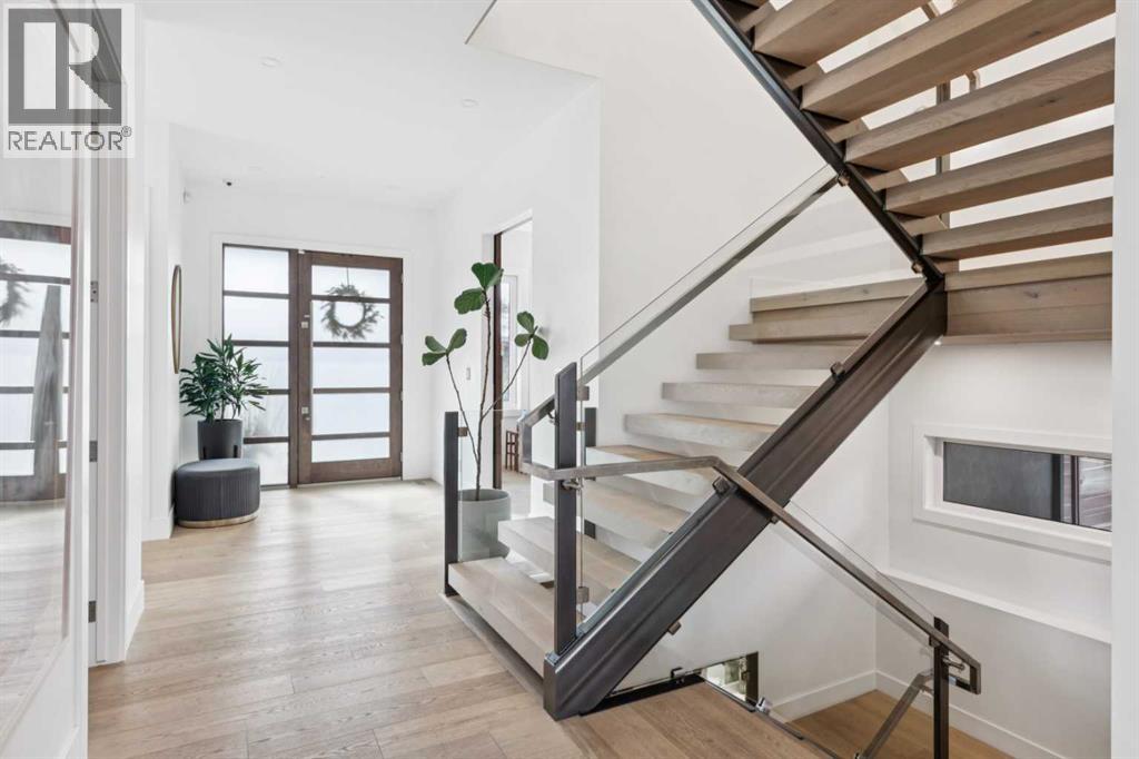 Single Family House for Sale in  Crescent Boulevard SW Britannia Calgary 