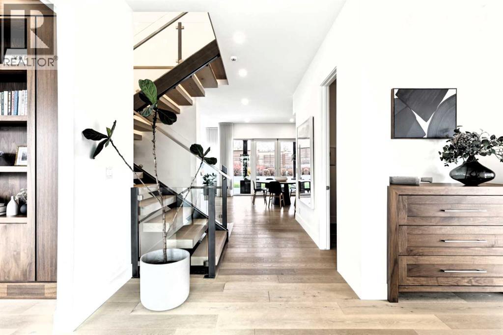 Single Family House for Sale in  Crescent Boulevard SW Britannia Calgary 