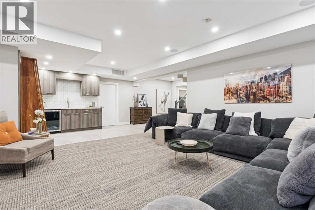 Single Family House for Sale in  Crescent Boulevard SW Britannia Calgary 