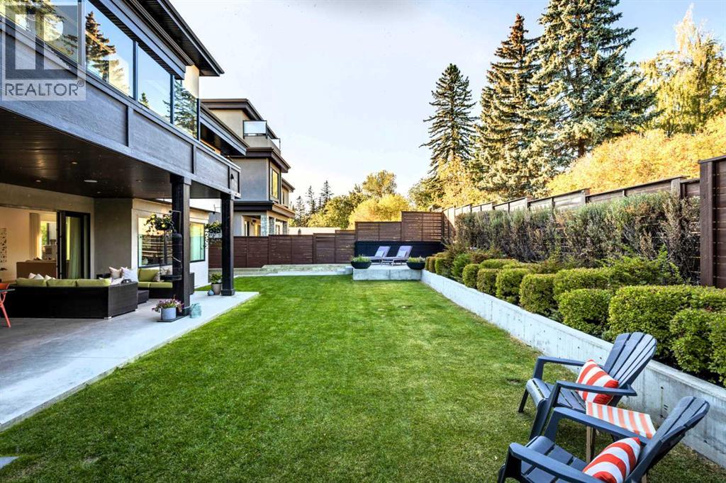 Single Family House for Sale in  Crescent Boulevard SW Britannia Calgary 