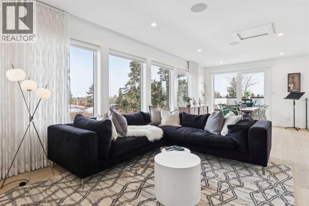 Single Family House for Sale in  Crescent Boulevard SW Britannia Calgary 