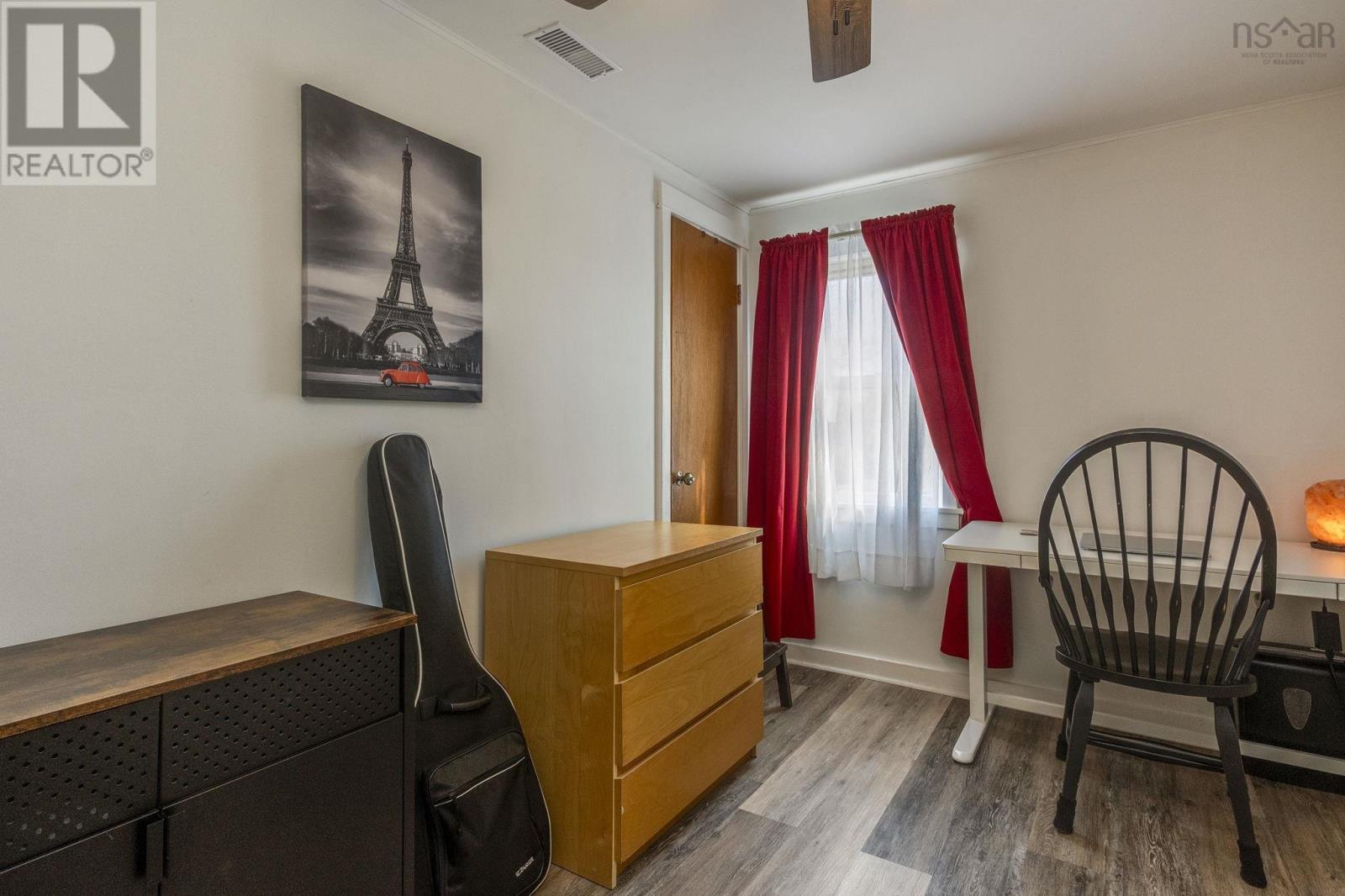 Property 36 of 46 of 35 Pleasant Street