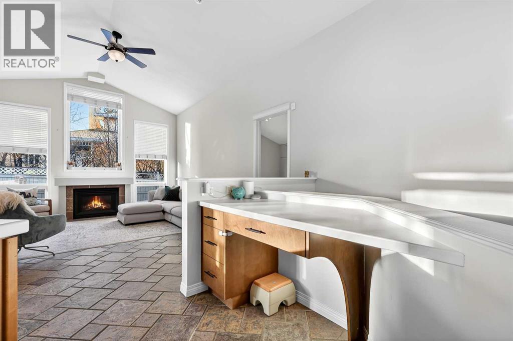 Single Family House Bungalow for Sale in  Douglasdale Boulevard SE Douglasdale/Glen Calgary 