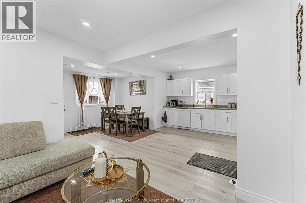 1771 Windermere ROAD - 14