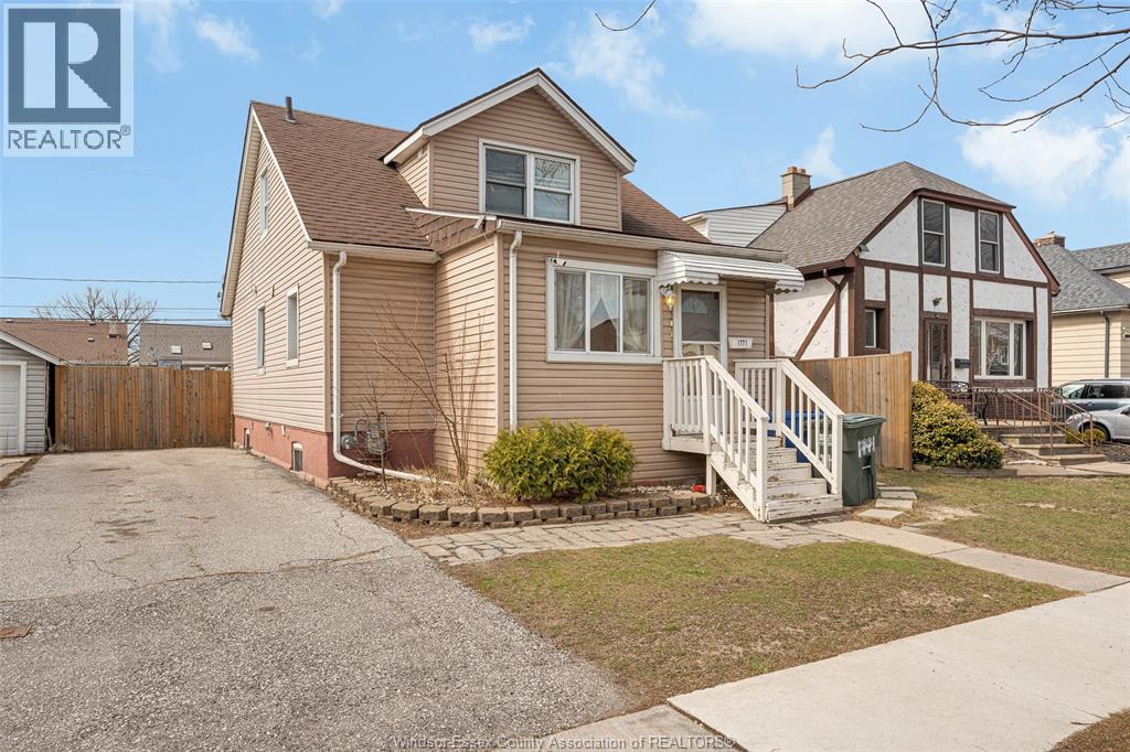 1771 Windermere ROAD - 2