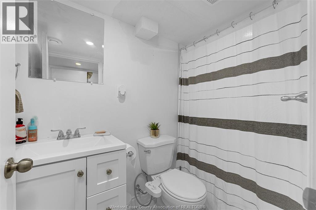 1771 Windermere ROAD - 28
