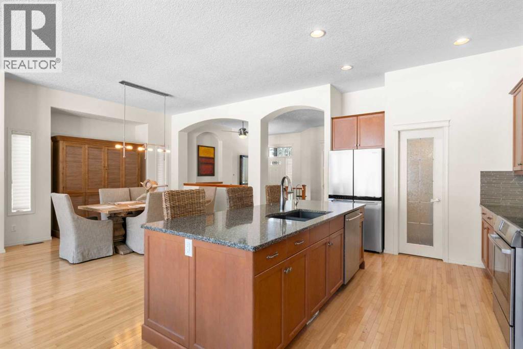 Single Family House Bungalow for Sale in  Discovery Ridge Boulevard SW Discovery Ridge Calgary 