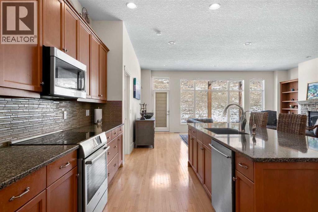 Single Family House Bungalow for Sale in  Discovery Ridge Boulevard SW Discovery Ridge Calgary 