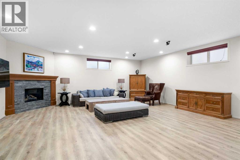 Single Family House Bungalow for Sale in  Discovery Ridge Boulevard SW Discovery Ridge Calgary 