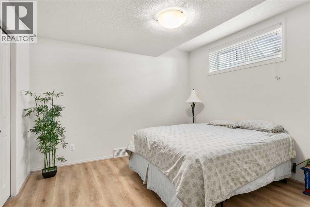 Single Family House Bungalow for Sale in  Discovery Ridge Boulevard SW Discovery Ridge Calgary 