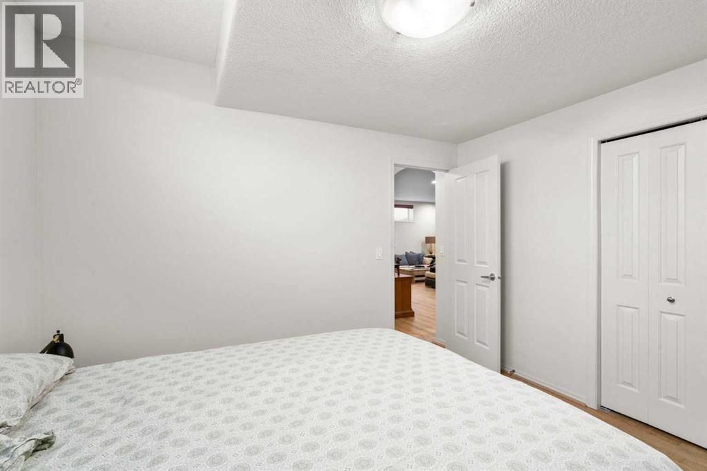 Single Family House Bungalow for Sale in  Discovery Ridge Boulevard SW Discovery Ridge Calgary 