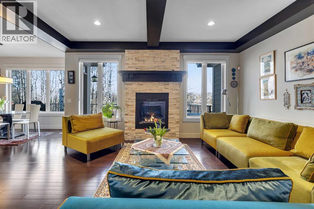 Single Family House for Sale in   Avenue SW Aspen Woods Calgary 