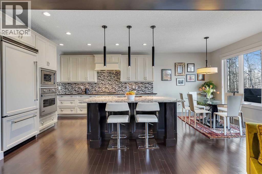 Single Family House for Sale in   Avenue SW Aspen Woods Calgary 