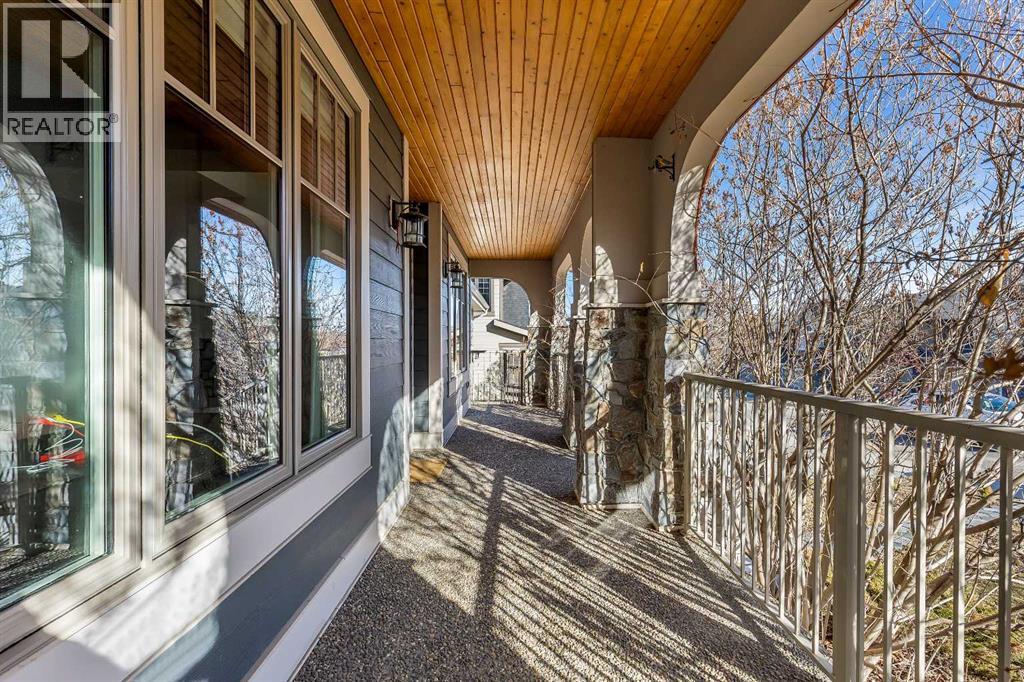 Single Family House for Sale in   Avenue SW Aspen Woods Calgary 