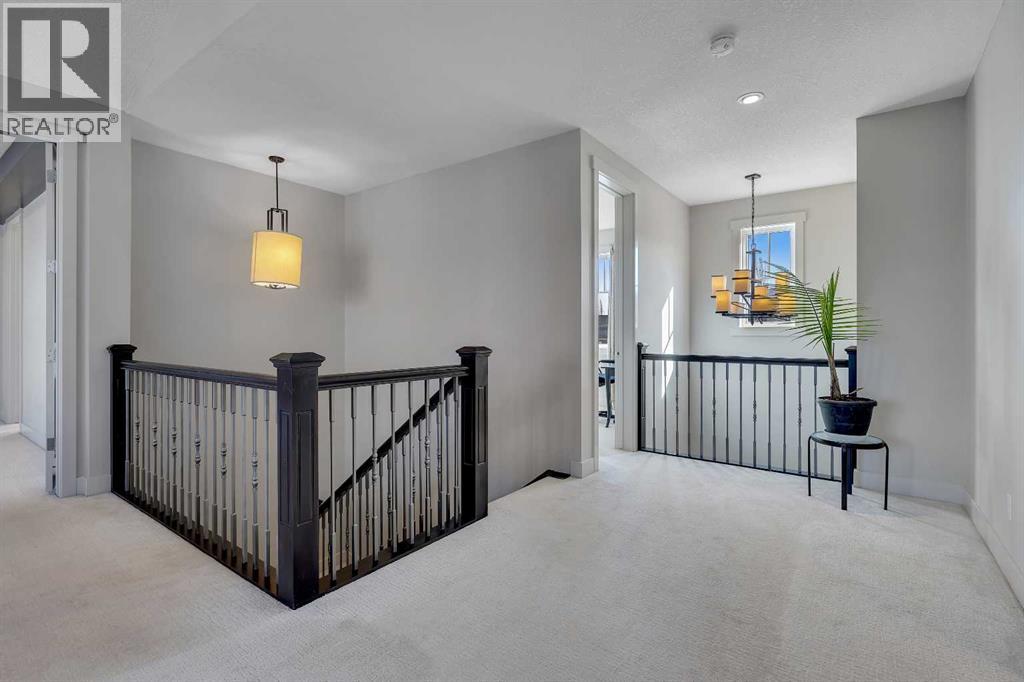 Single Family House for Sale in   Avenue SW Aspen Woods Calgary 